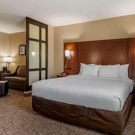 Comfort Suites Huntersville Near Lake Norman Экстерьер фото