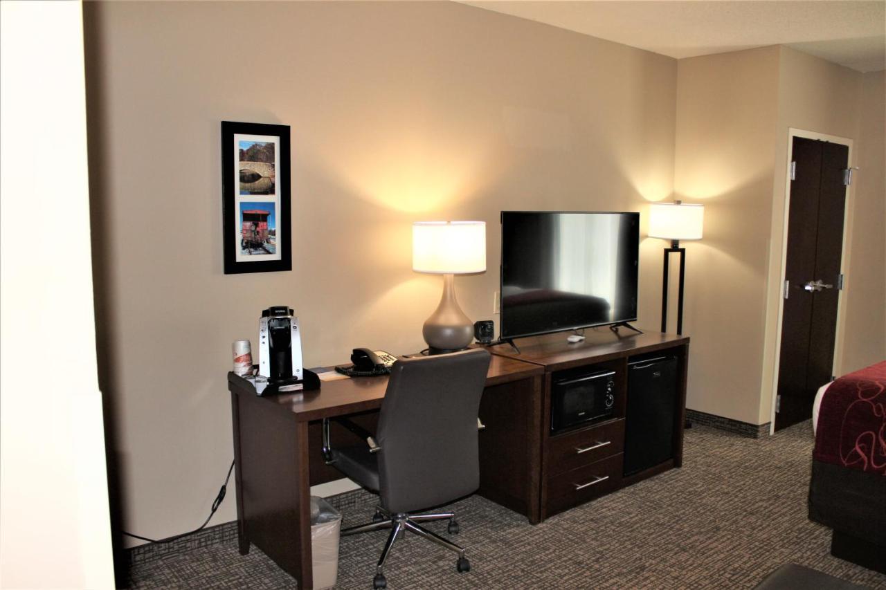 Comfort Suites Huntersville Near Lake Norman Экстерьер фото