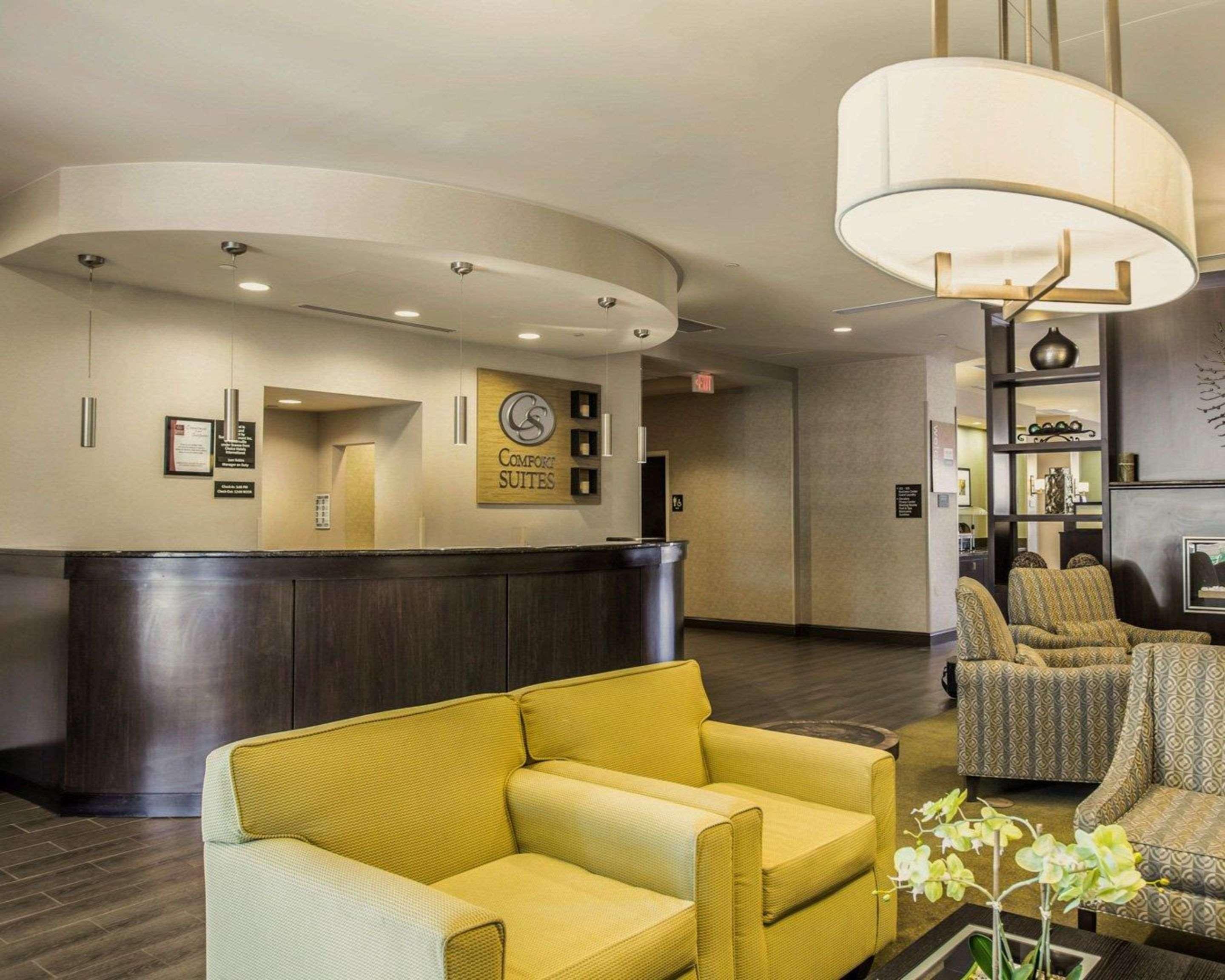 Comfort Suites Huntersville Near Lake Norman Экстерьер фото